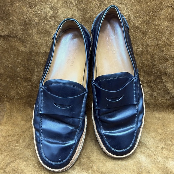 Gucci Black Casual Loafers - Picture 8 of 11